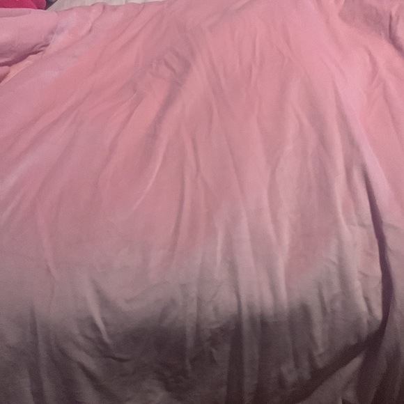 Pink Comfy - Picture 2 of 5